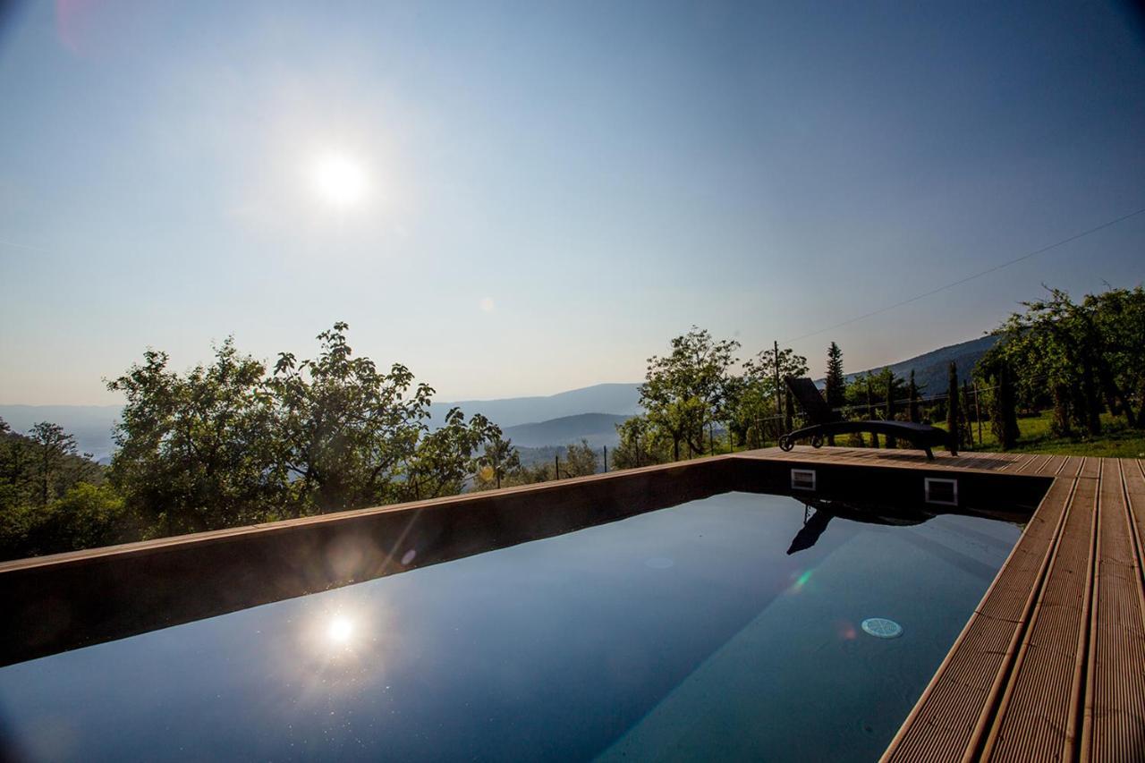 Villa Ancora Tenuta Lonciano Gualdo  エクステリア 写真