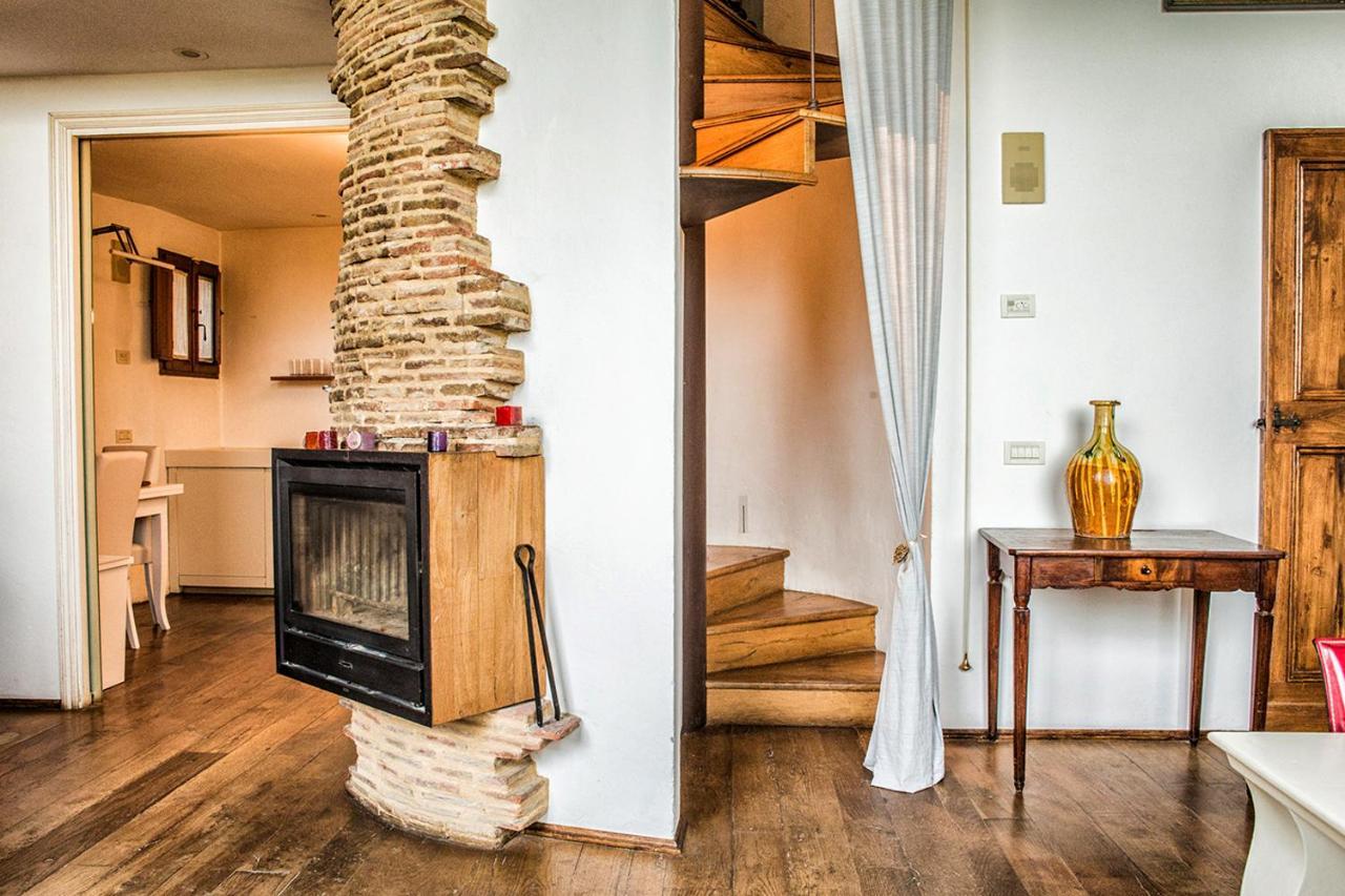 Villa Ancora Tenuta Lonciano Gualdo  エクステリア 写真