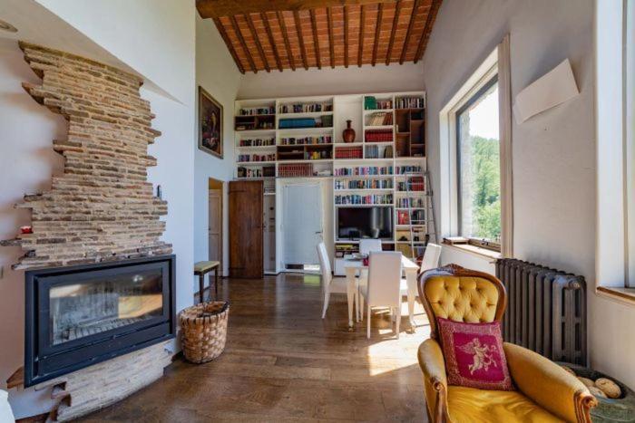 Villa Ancora Tenuta Lonciano Gualdo  エクステリア 写真