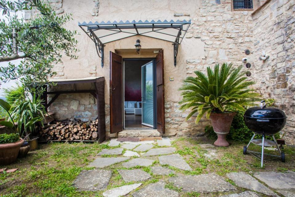 Villa Ancora Tenuta Lonciano Gualdo  エクステリア 写真